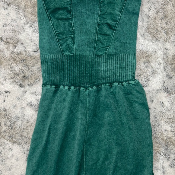 🆕 NWOT Free People Movement | Good Karma Flared Onesie | Ivy Green - Picture 8 of 15
